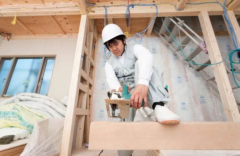 現場作業員を募集 | 宮城県仙台市で建築の求人なら大日本翼工芸会株式会社